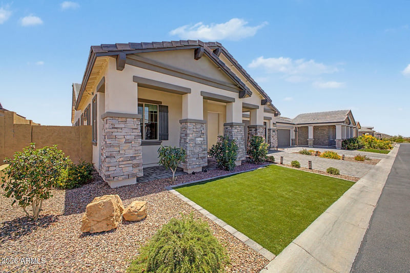8041 Jacaranda St, Mesa, AZ 85207