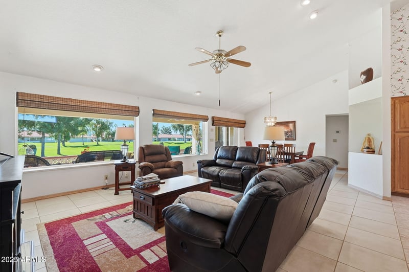 8041 Lakeview Ave, Mesa, AZ 85209