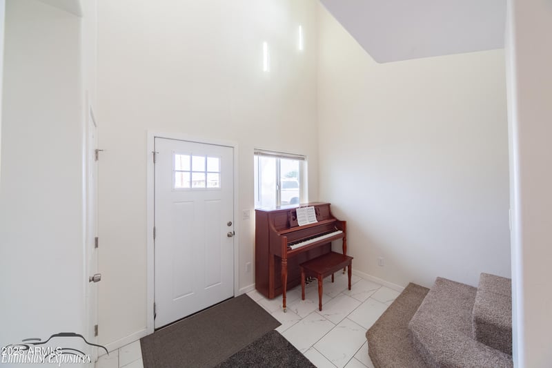 8042 Calle Moctezuma --, Guadalupe, AZ 85283