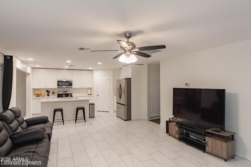 8042 Calle Moctezuma --, Guadalupe, AZ 85283