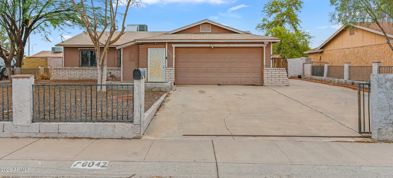8042 W Elm St, Phoenix, AZ 85033