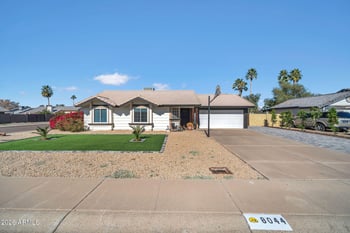 8044 Columbine Dr, Peoria, AZ 85381