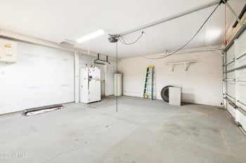 8044 15th St, Phoenix, AZ 85020