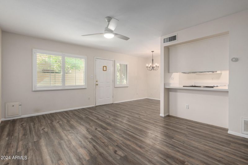 8045 E Glenrosa Ave, Scottsdale, AZ 85251