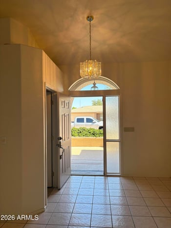 8045 Neville Ave, Mesa, AZ 85209