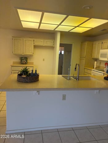 8045 Neville Ave, Mesa, AZ 85209