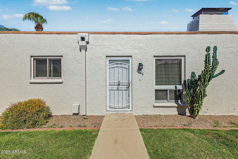 8046 E Oak St, Scottsdale, AZ 85257