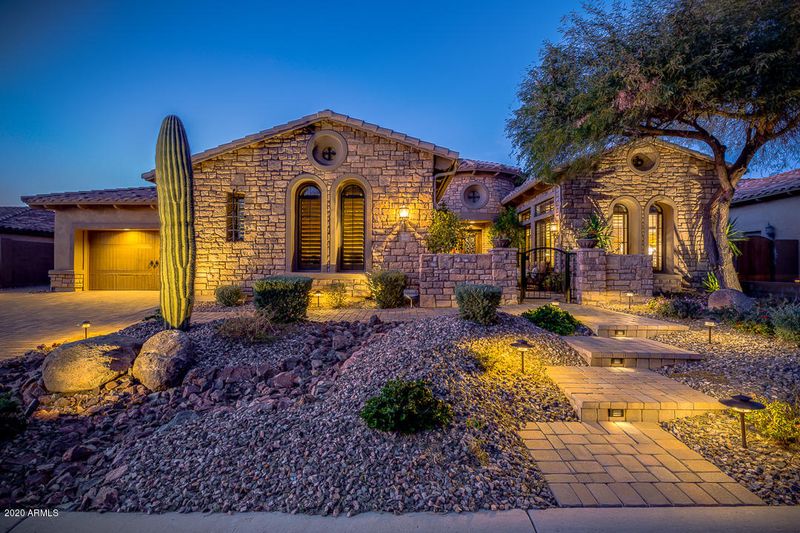 8046 E Vista Canyon St, Mesa, AZ 85207