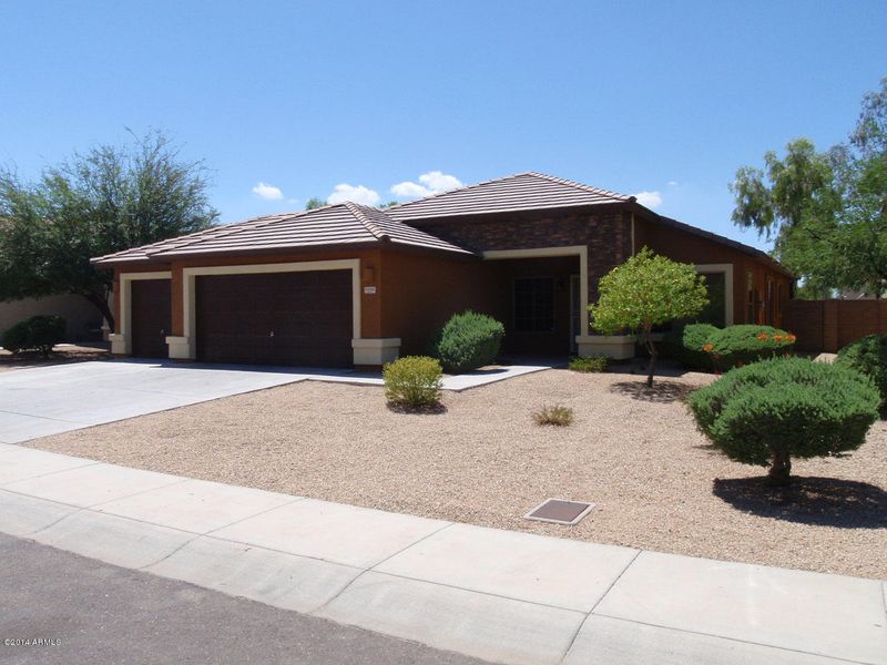 8046 S 53rd Dr, Laveen, AZ 85339
