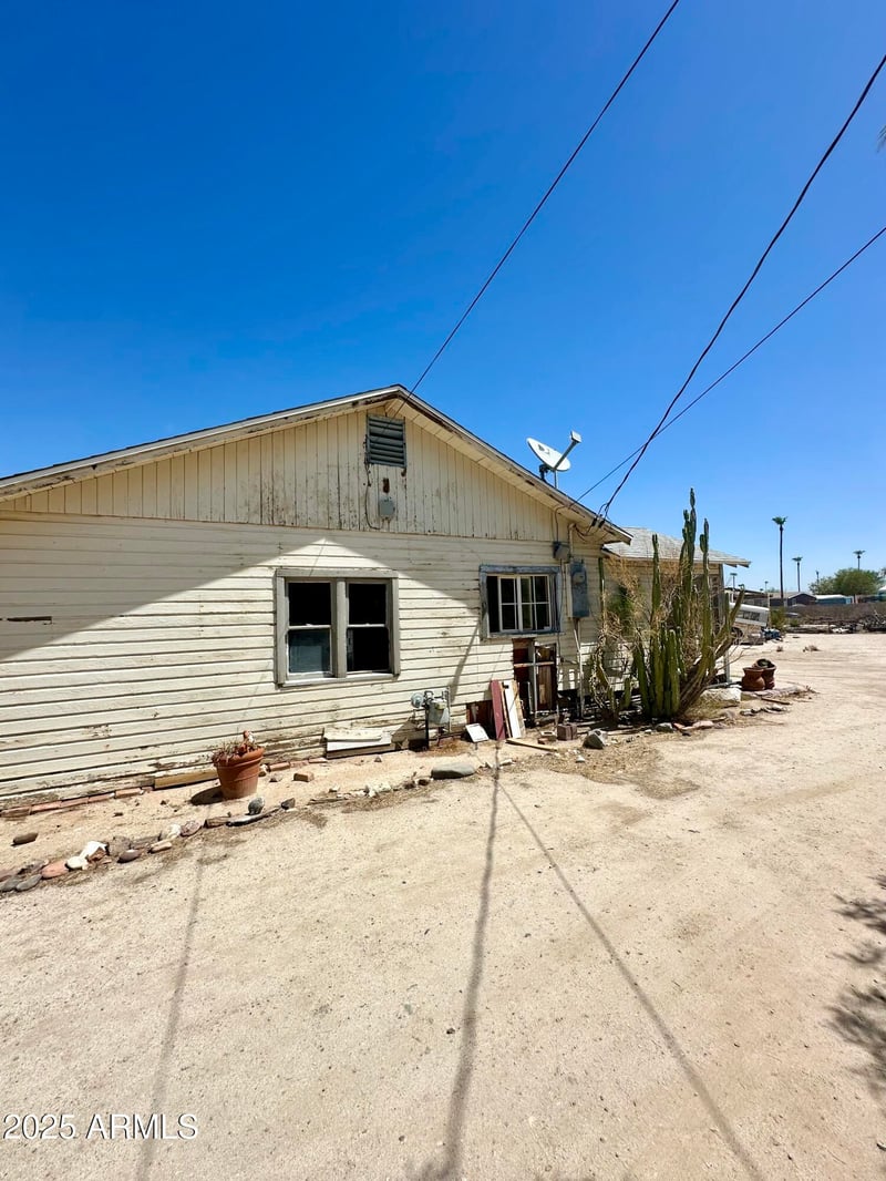 8047 2nd St, Phoenix, AZ 85042
