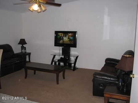8047 W College Dr, Phoenix, AZ 85033