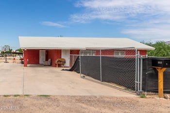 8048 55th Ave, Laveen, AZ 85339