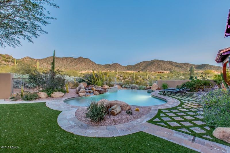 8048 E Copper Canyon Cir, Mesa, AZ 85207