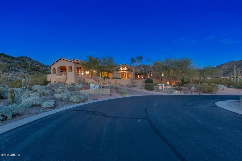 8048 E Copper Canyon Cir, Mesa, AZ 85207
