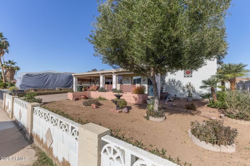 8048 W Glenrosa Ave W, Phoenix, AZ 85033