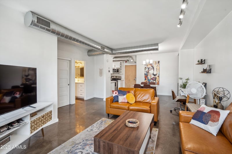 805 4th Ave #208, Phoenix, AZ 85003