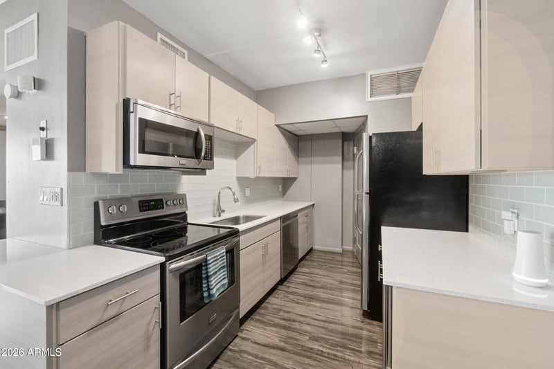 805 4th Ave #501, Phoenix, AZ 85003