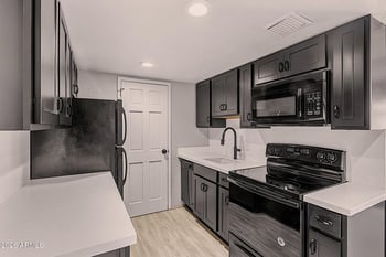805 4th Ave #609, Phoenix, AZ 85003