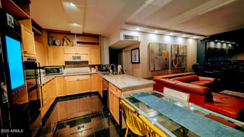 805 4th Ave #1101, Phoenix, AZ 85003
