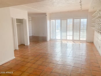 805 4th Ave #902, Phoenix, AZ 85003