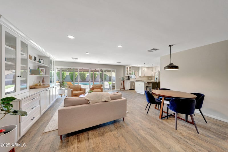 805 Northview Ave, Phoenix, AZ 85021