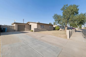 8050 Weldon Ave, Phoenix, AZ 85033