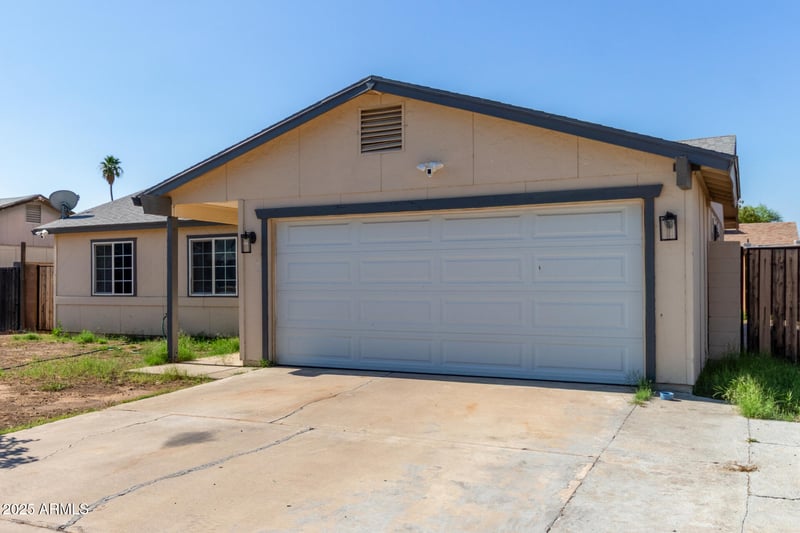 8051 Mariposa Dr, Phoenix, AZ 85033