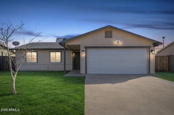 8051 Mariposa Dr, Phoenix, AZ 85033