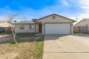 8051 Mariposa Dr, Phoenix, AZ 85033