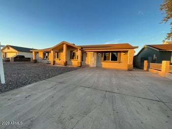 8052 Pierson St, Phoenix, AZ 85033