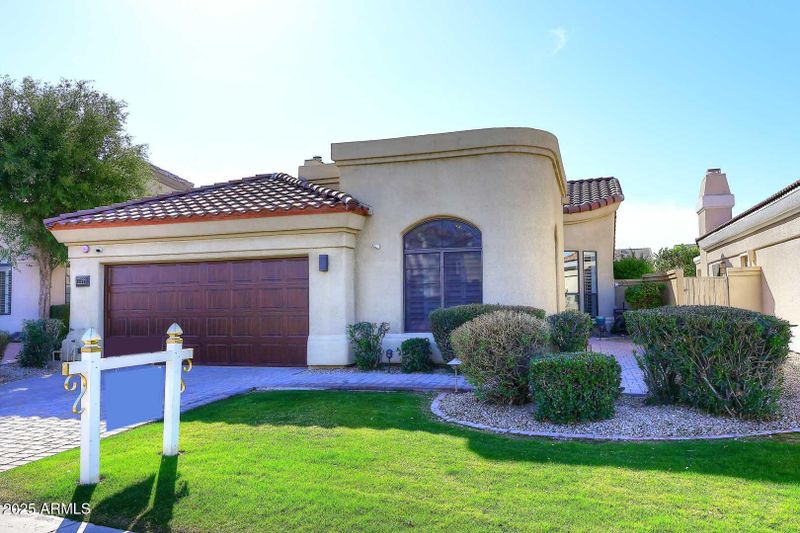 8055 E Cortez Dr, Scottsdale, AZ 85260