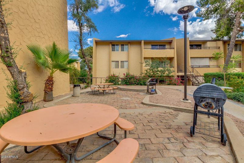 8055 E Thomas Rd #205B, Scottsdale, AZ 85251