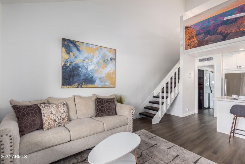 8055 E Thomas Rd #E104, Scottsdale, AZ 85251