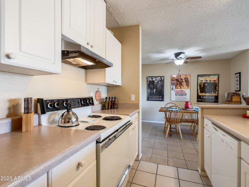 8055 E Thomas Rd #N302, Scottsdale, AZ 85251