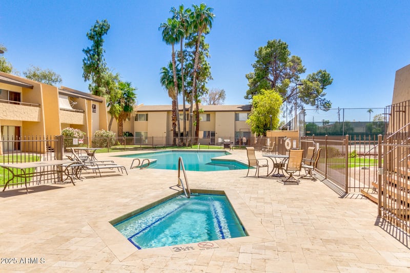 8055 Thomas Rd #B208, Scottsdale, AZ 85251