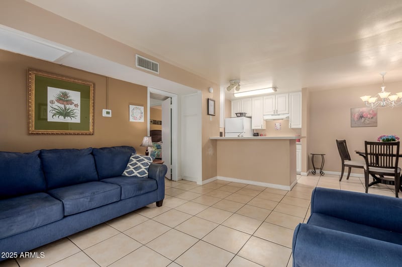 8055 Thomas Rd #C104, Scottsdale, AZ 85251