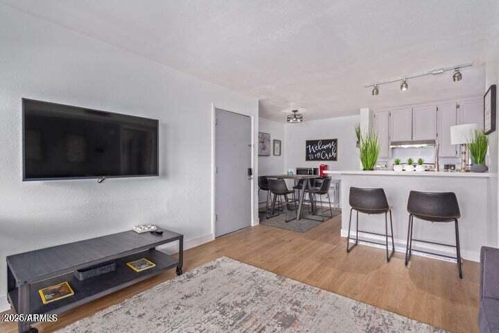 8055 Thomas Rd #C203, Scottsdale, AZ 85251