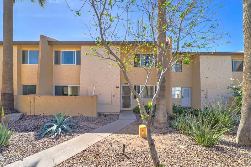 8055 Thomas Rd #D102, Scottsdale, AZ 85251