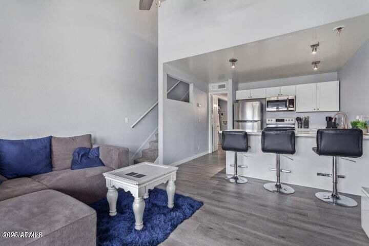 8055 Thomas Rd #D111, Scottsdale, AZ 85251