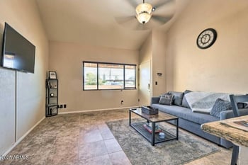 8055 Thomas Rd #E101, Scottsdale, AZ 85251