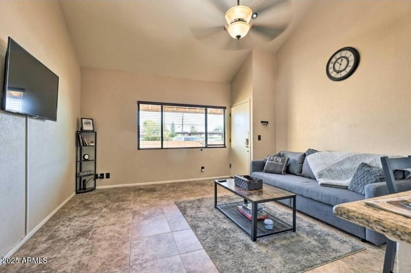 8055 Thomas Rd #E101, Scottsdale, AZ 85251