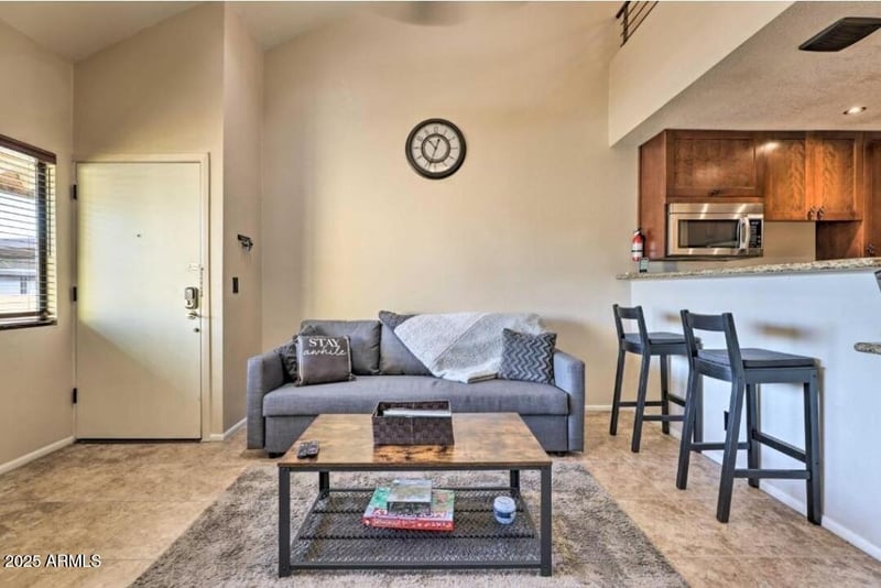 8055 Thomas Rd #E101, Scottsdale, AZ 85251