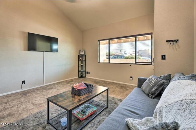 8055 Thomas Rd #E101, Scottsdale, AZ 85251