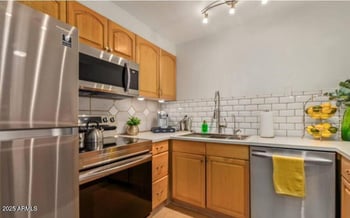 8055 Thomas Rd #E110, Scottsdale, AZ 85251
