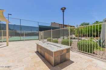 8055 Thomas Rd #E121, Scottsdale, AZ 85251