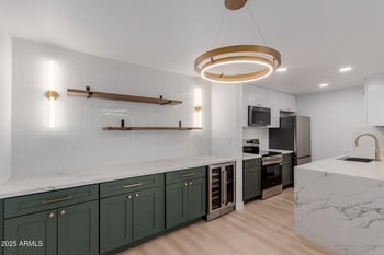 8055 Thomas Rd #M101, Scottsdale, AZ 85251