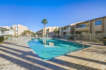 8055 Thomas Rd #M103, Scottsdale, AZ 85251