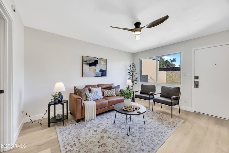 8056 32nd Ln, Phoenix, AZ 85051