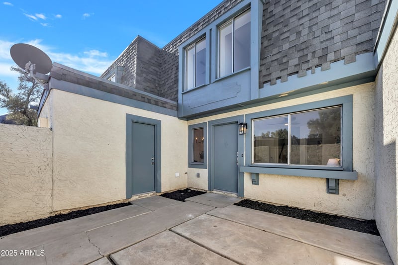 8056 32nd Ln, Phoenix, AZ 85051