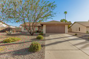 8057 Dreyfus Dr, Peoria, AZ 85381